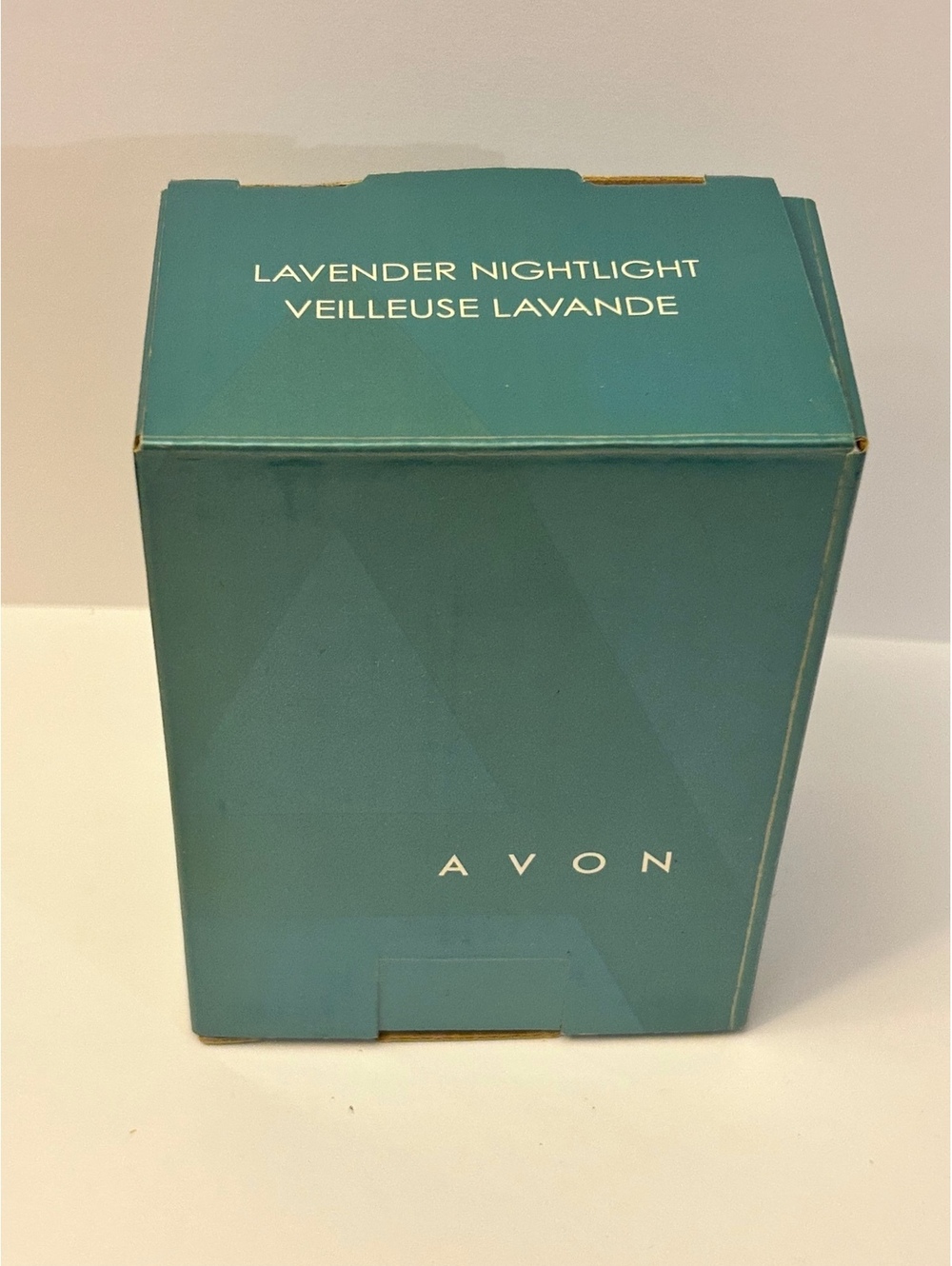 Vintage Avon Lavender Nightlight Brand New in Box - Picture 2 of 3